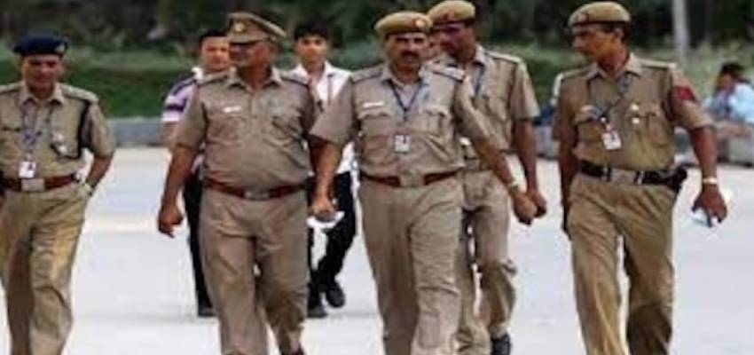 बाबरी विध्वंस की बरसी पर UP में सुरक्षा टाइट, मथुरा में तैनात किए गए 1000 पुलिसकर्मी