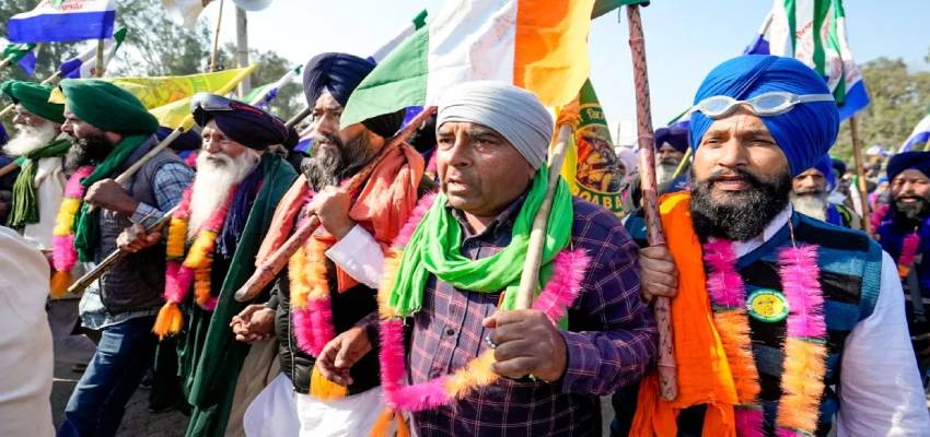 किसानों ने सरकार को दिया अल्टीमेटम, बातचीत न होने पर कल फिर करेंगे दिल्ली कूच