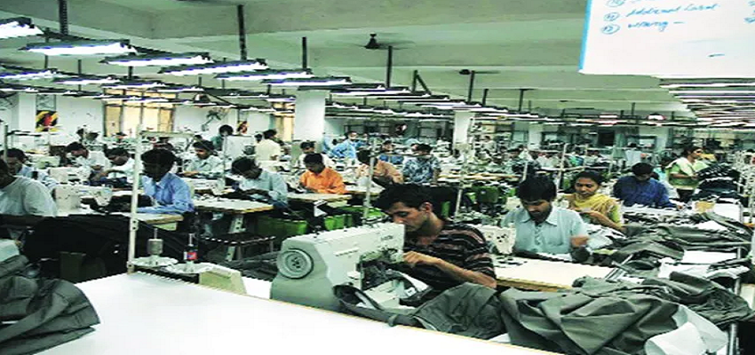 Surat Textile Industry: बांग्लादेश में अस्थिरता से भारत के इस शहर को मिलेगा बड़ा फायदा, कपड़ा व्यापारी होंगे मालामाल