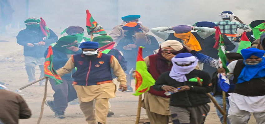 किसान आंदोलन पर सुप्रीम कोर्ट में कल होगी सुनवाई, याचिका में किसानों के खिलाफ कार्रवाई की मांग