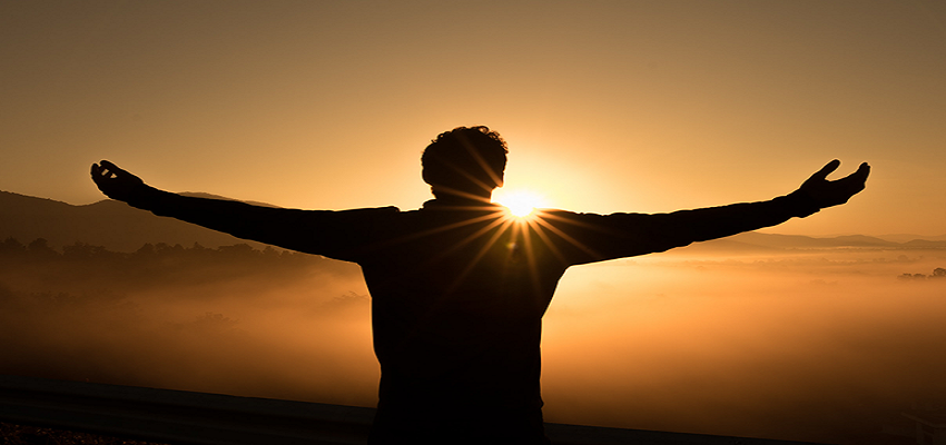 Success Mantra: जीवन में जल्द पाना चाहते हैं सफलता? तो जिंदगी के ये 5 काम बिना किसी मदद के करें अकेले