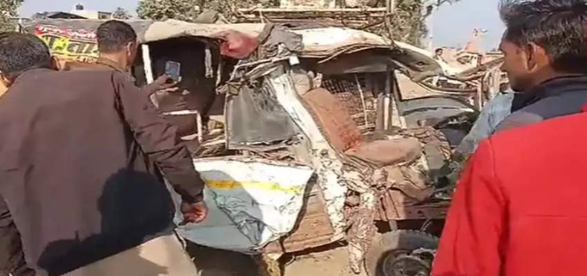 Hathras Road Accident: हाथरस में दर्दनाक सड़क हादसा, 6 लोगों की मौत, कई घायल