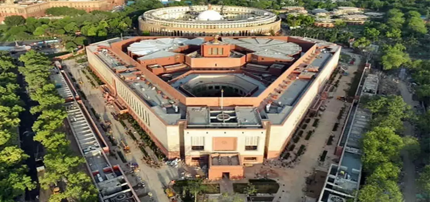 लोकसभा में 13-14 दिसंबर को क्या होने वाली है अहम चर्चा? BJP और कांग्रेस ने जारी किया व्हिप