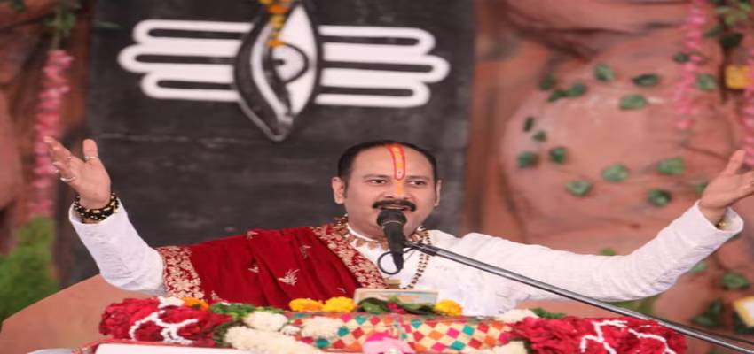 Meerut: पंडित प्रदीप मिश्रा की कथा में मची भगदड़, कई महिलाएं घायल