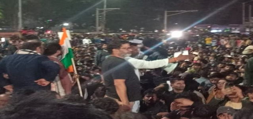 BPSC अभ्यर्थियों के प्रदर्शन में शामिल हुए प्रशांत किशोर, पुलिस ने CM आवास जाने से रोका