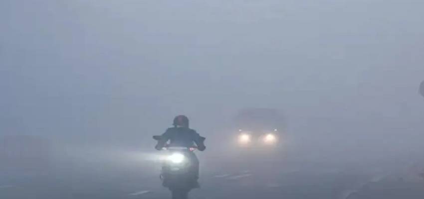 Weather Update: दिल्ली में येलो अलर्ट, उत्तराखंड-हिमाचल में पारा जीरो से नीचे पहुंचा