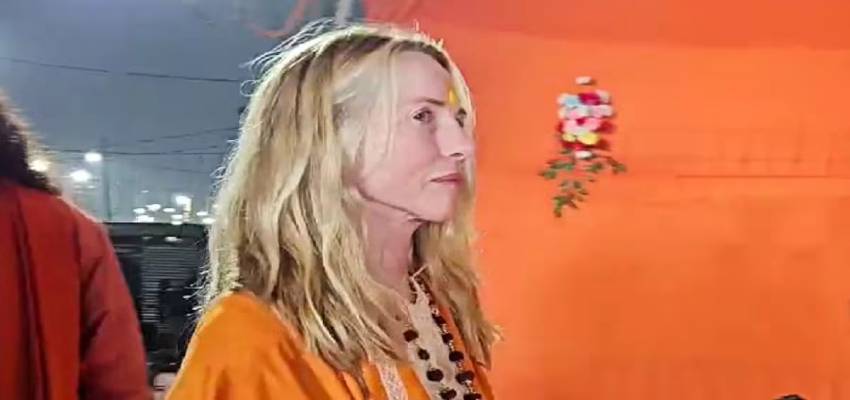 महाकुंभ में भाग लेने पहुंचीं लॉरेन पॉवेल जॉब्स, नहीं छू पाई शिवलिंग, जानें वजह