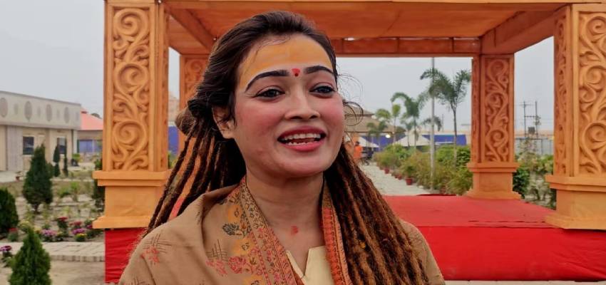 Bigg Boss में होगी वायरल साध्वी की एंट्री! महाकुंभ से फेमस हुई हर्षा रिछारिया का क्या है फ़्यूचर गोल?