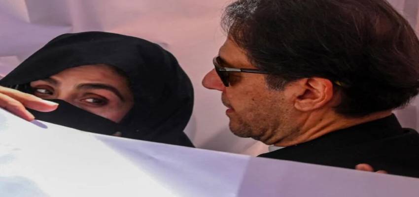 Pakistan: सलाखों के पीछे पूर्व पीएम इमरान खान गुजारेंगे जिंदगी, पत्नी बुशरा बीबी को सात साल की जेल