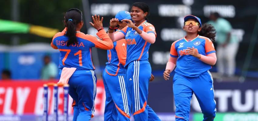 ICC Women’s U-19 T20 World Cup: टीम इंडिया का शानदार आगाज़, 26 गेंदों में समेट दी वेस्टइंडीज की पूरी टीम