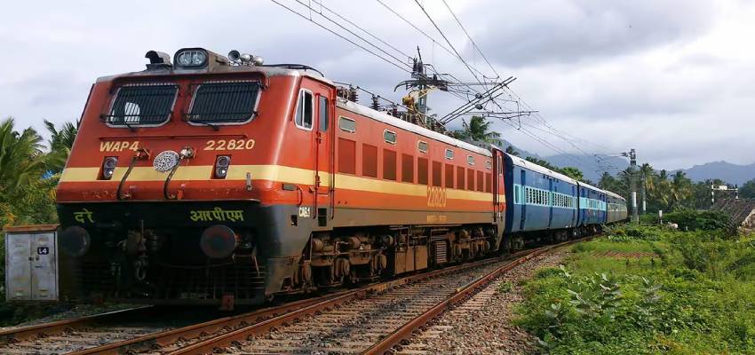 RRB Recruitment 2025: 10वीं पास युवाओं के लिए खुशखबरी, RRB ने इन पदों के लिए निकाली भर्तियां