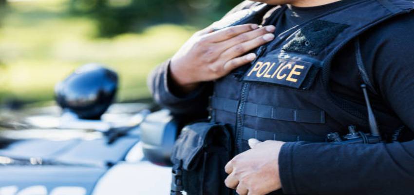 अमेरिकी पुलिस का अवैध प्रवासियों के खिलाफ बड़ा एक्शन, गुरुद्वारों में पहुंच कर रही छानबीन