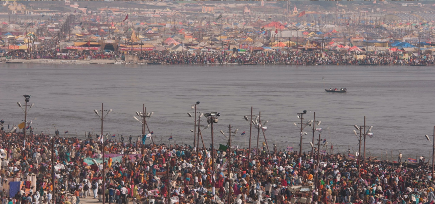 Mahakhumbh 2025: महाकुंभ में भगदड़ के बाद कई नियमों में बदलाव,  श्रद्धालुओं के लिए की गई खास व्यवस्था