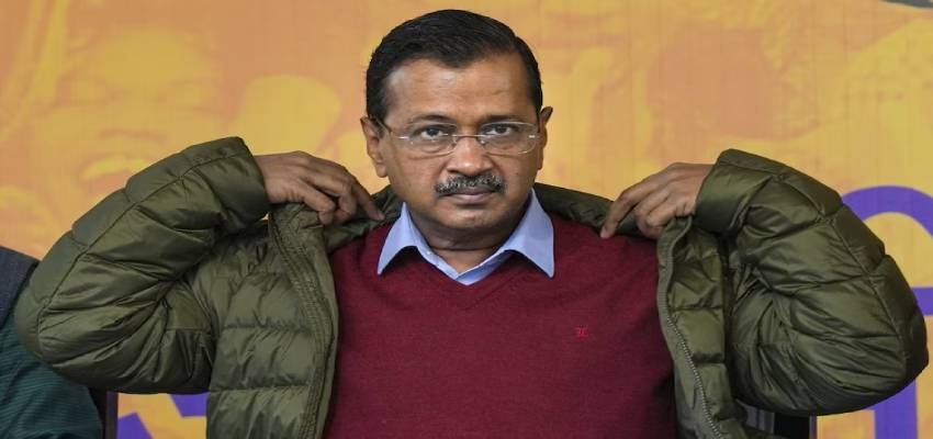 ‘यमुना में जहर’ के आरोप पर सख्त हुआ EC, केजरीवाल को देने होंगे इन 5 सवालों के जवाब