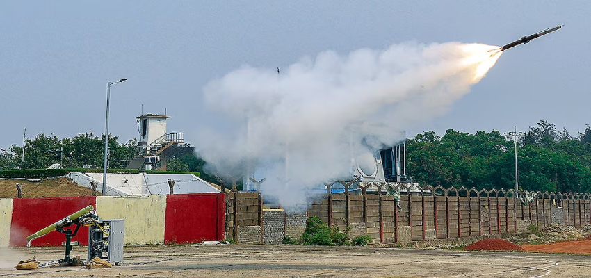 1800 किमी की स्पीड.... निशाना अचूक,  दुश्मनों के काल VSHORADS डिफेंस सिस्टम कयों है खास?