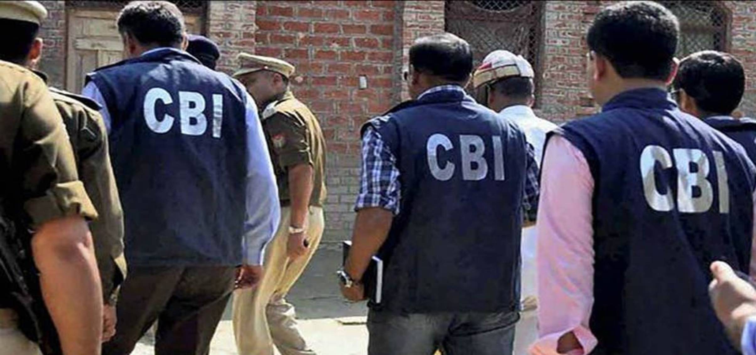 AAP के सत्ता से हटते ही CBI की कड़ी कार्रवाई, ट्रांसपोर्ट डिपार्टमेंट के 6 अधिकारी गिरफ्तार