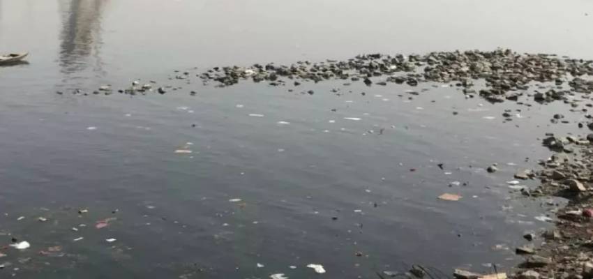 यमुना की सफाई को लेकर प्रशासन सख्त, अब गंदगी डालने पर होगी कड़ी कार्रवाई