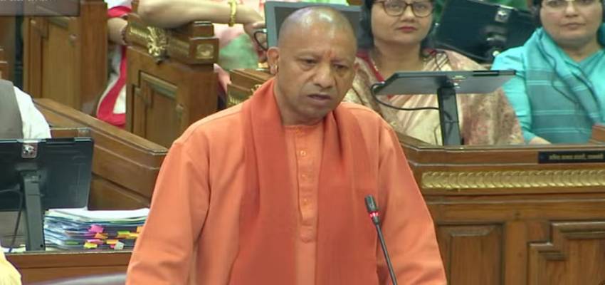 Mahakumbh: “सनातन संस्कृति का पालन करना अपराध है तो”, CM योगी ने ममता बनर्जी को दिया जवाब