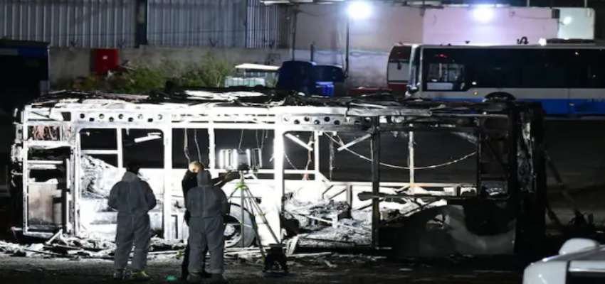 इजरायल में एक के बाद एक तीन बसों में हुआ ब्लास्ट, आतंकवादी हमले की संभावना