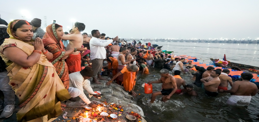 महाकुंभ के आखिरी स्नान को लेकर तैयारी पूरी, भीड़ को नियंत्रित करने के लिए नए नियम हुए लागू
