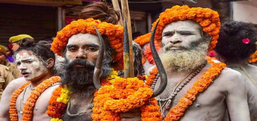 महाकुंभ में स्नान के बाद नागा साधुओं के लिए क्यों जरूरी हैं पंचकोशी परिक्रमा? जानें क्या है इसका महत्व