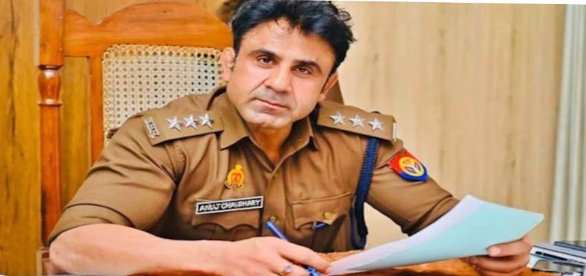 संभल में होली से पहले सुरक्षा चाक चौबंद, जुलूस में शामिल हुए CO अनुज चौधरी