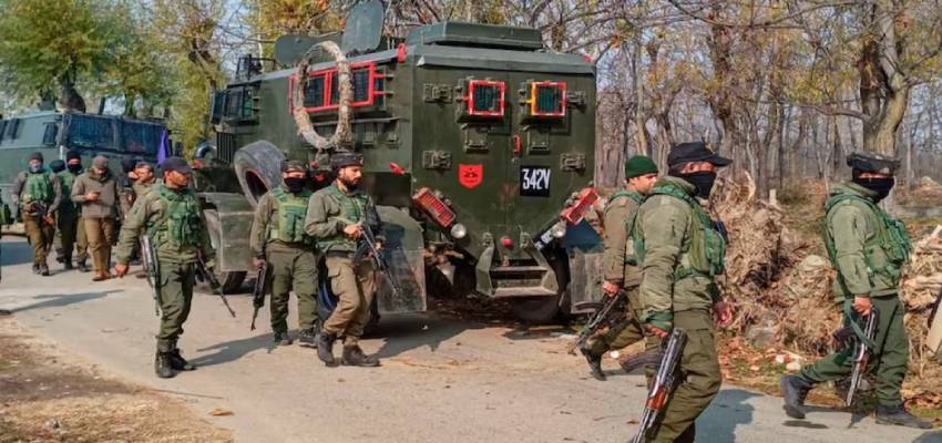 Jammu Kashmir: कुपवाड़ा में सर्च अभियान के दौरान अतंकियों से मुठभेड़, एक आतंकी ढेर