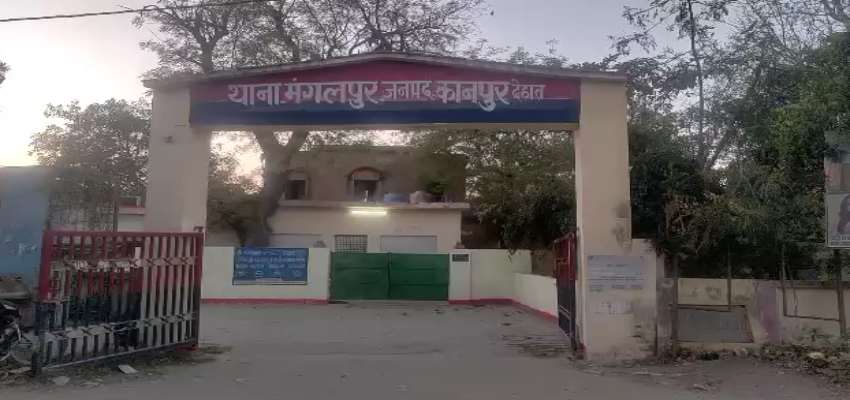 UP News: 3 बच्चों की मां अपने देवर के साथ हुई फरार, पति को सता रहा है ड्रम कांड का डर