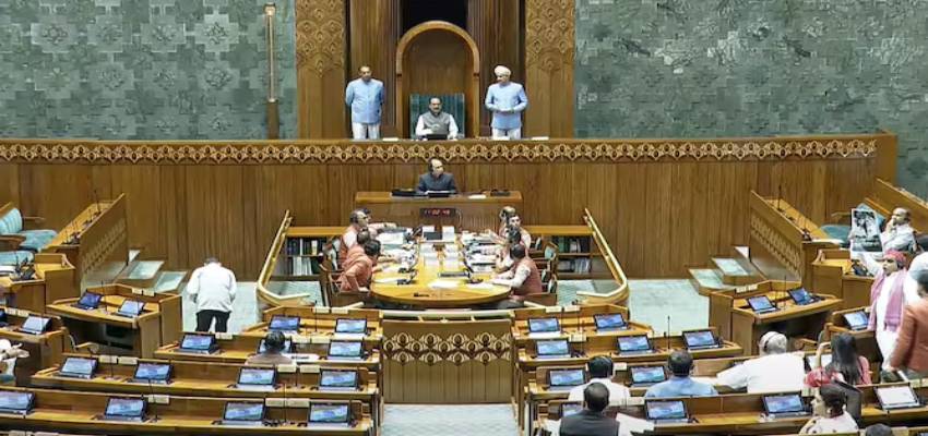 Waqf Bill के पेश होने से पहले पक्ष-विपक्ष में उथल-पुथल, बैठक में बनाई गई नई रणनीति