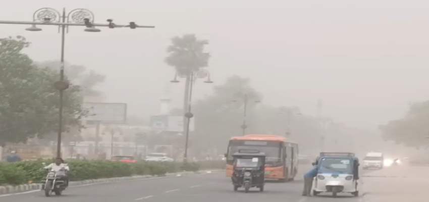 उत्तर प्रदेश में बारिश बनी काल! प्रदेश में 20 लोगों ने गंवाई जान, सीएम ने किया मुआवजे का ऐलान