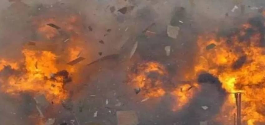 आंध्र प्रदेश की पटाखा फैक्ट्री में जोरदार धमाके से 8 मजदूरों की मौत, 7 लोग गंभीर रूप से घायल