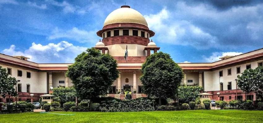 हिंदू ट्रस्ट में मुस्लिमों तो मिलेगी एंट्री? SC ने सरकार से मांगा 'वक्फ बाय यूजर' पर जवाब