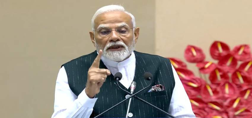 ‘भारत को आने वाले 1 हजार साल की नींव को मजबूत करना है’ लोक सेवा दिवस  के कार्यक्रम में बोले पीएम मोदी