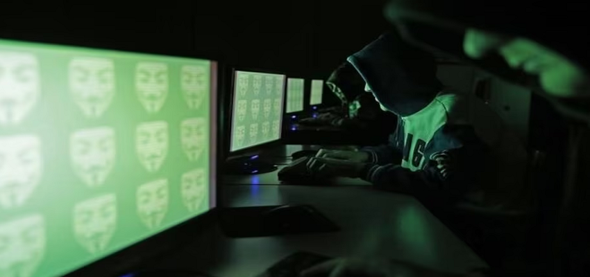 भारत की डिफेंस वेबसाइटों पर पाक हैकर्स का अटैक, संवेदनशील जानकारी लीक होने की आशंका!