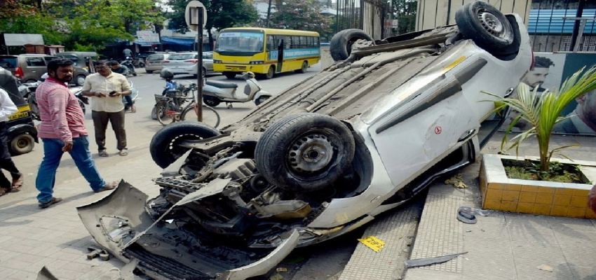 सड़क हादसे में घायल लोगों का होगा फ्री इलाज, सरकार ने शुरू की कैशलेस ट्रीटमेंट स्कीम