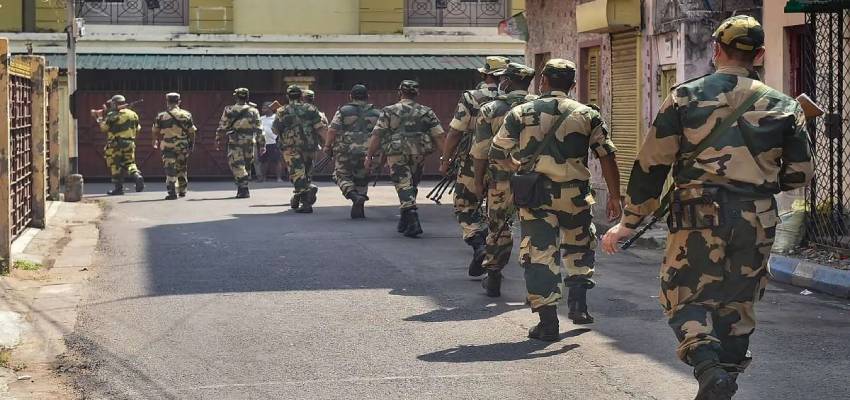 India Pak Faceoff: भारत-पाक सीमा पर तनाव की स्थिति, सभी अर्धसैनिक बलों की छुट्टियां रद्द