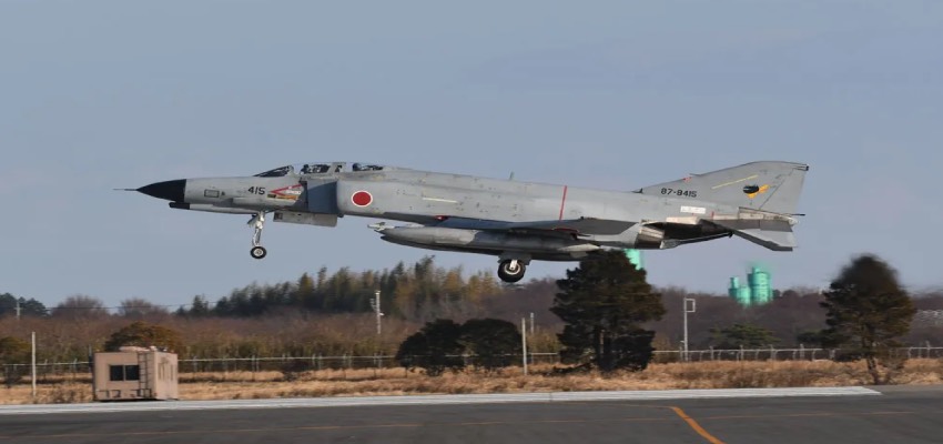 India Pak War: भारत ने JF-17 और F-16 को मार गिराया, S-400 से बनाया निशाना