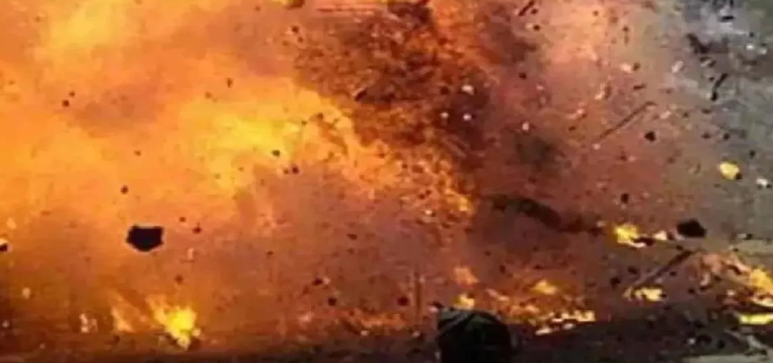 India-Pakistan:पाक PM शहबाज के सलाहकार के घर बम विस्फोट, मेन गेट उड़ाया, कहा- 'मुझे डराने की साजिश'