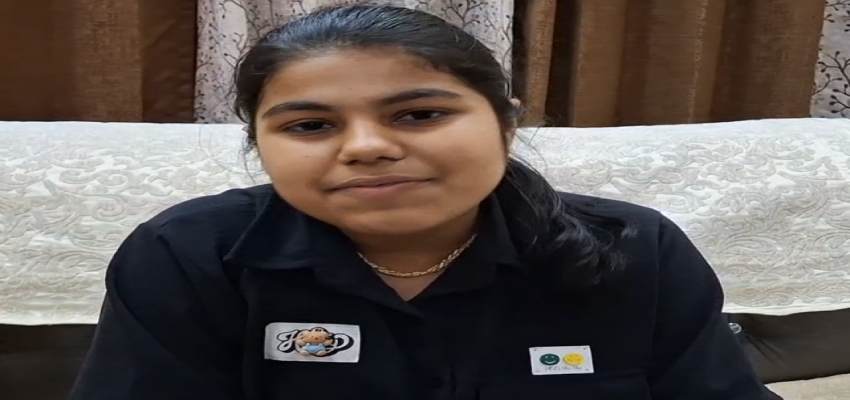 फोन चलाया... मम्मी की डांट भी खाई... कुछ ऐसी करनाल के टॉपर की कहानी