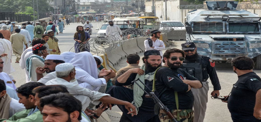 पाकिस्तान के खैबर पख्तूनख्वा में ड्रोन हमलों से मचा दहशत, सरकार की खामोशी पर सवाल