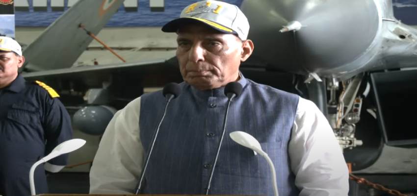 ‘पाकिस्तान दुनिया से भारत को रोकने की गुहार लगाने लगा’ INS विक्रांत पर सवार  होकर राजनाथ सिंह ने किया बड़ा ऐलान