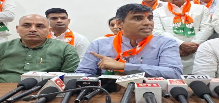 ‘मुंह में कुछ है पेट में कुछ… ऐसे पार्टी के साथ देश का युवा जुड़ना नहीं चाहता है’ राहुल गांधी पर जमकर बरसे महिपाल ढांडा