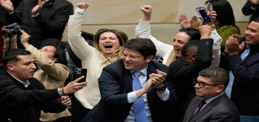 कोलंबिया के राष्ट्रपति पर चुनावी रैली के दौरान गोलीबारी, हालत गंभीर