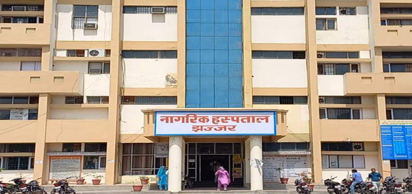 महिला को तेजधार हथियार से उतारा मौत के घाट, बेटे ने अपने पिता पर लगाया हत्या का आरोप