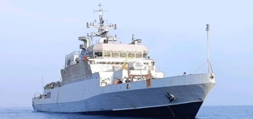 भारतीय नौसेना के बेड़े में 'INS ARNALA' की एंट्री, जानिए कितना खतरनाक है ये जंगी जहाज