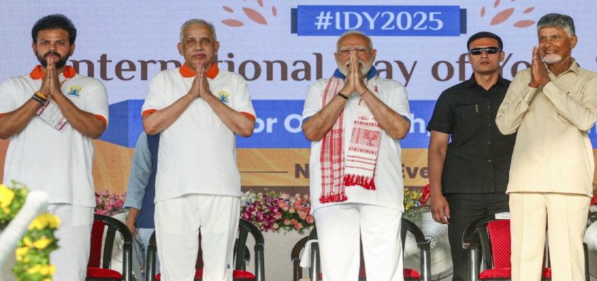 अंतरराष्ट्रीय योग दिवस पर इस राज्य ने रचे दो विश्व रिकॉर्ड, CM चंद्रबाबू नायडू ने की घोषणा
