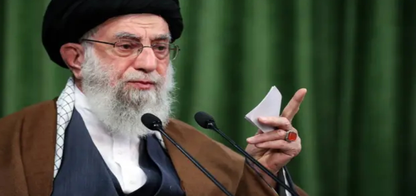 ईरानी अधिकारी ने इजरायल को दी चेतावनी, कहा- आयतुल्लाह अली खामेनेई को कुछ हुआ तो खैर नहीं