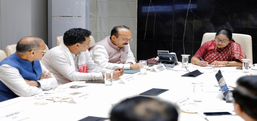 दिल्ली में कांवड़ियों के लिए सरकार की खास तैयारियां, भोले के भक्तों को CM रेखा गुप्ता का बड़ा तोहफा