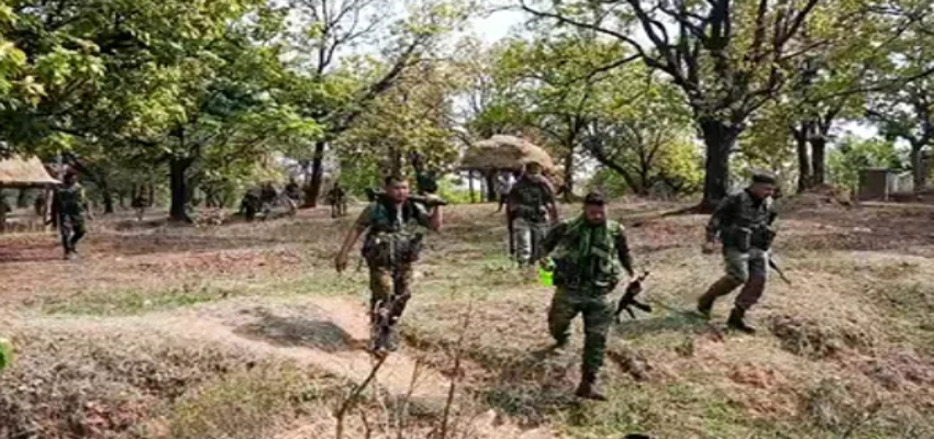 छत्तीसगढ़ में सुरक्षाबलों की बड़ी कार्रवाई, 17 लाख के चार इनामी नक्सलियों का सफाया