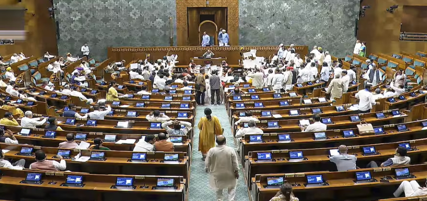 Parliament Monsoon Session 2025 Live Updates: लोकसभा में 'Operation Sindoor' पर चर्चा जारी, गौरव गोगोई ने पूछा - पहलगाम तक कैसे पहुंचे आतंकी?